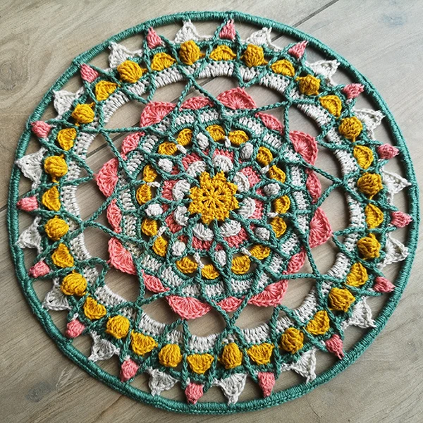 Häkelanleitung „Root and Blossom Mandala“ (digital)