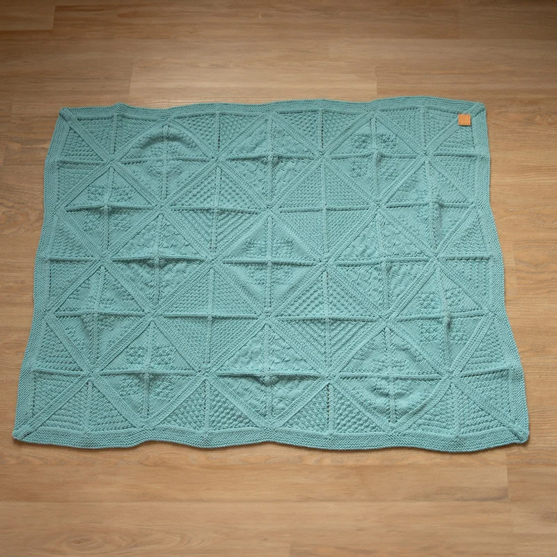 Baby-Traumdecke 8.0 – Chunky Amazing – Strickpaket für die Wiege