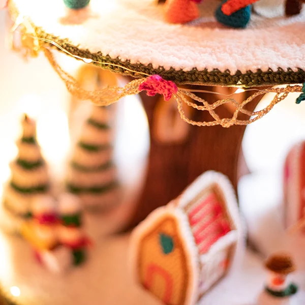 Weihnachtsdorf-Etagere – AdventCAL-Häkelpaket