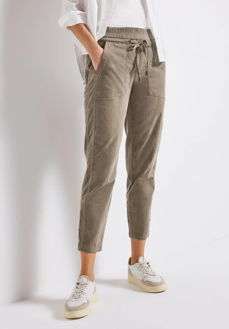 Loose Fit Cordhose