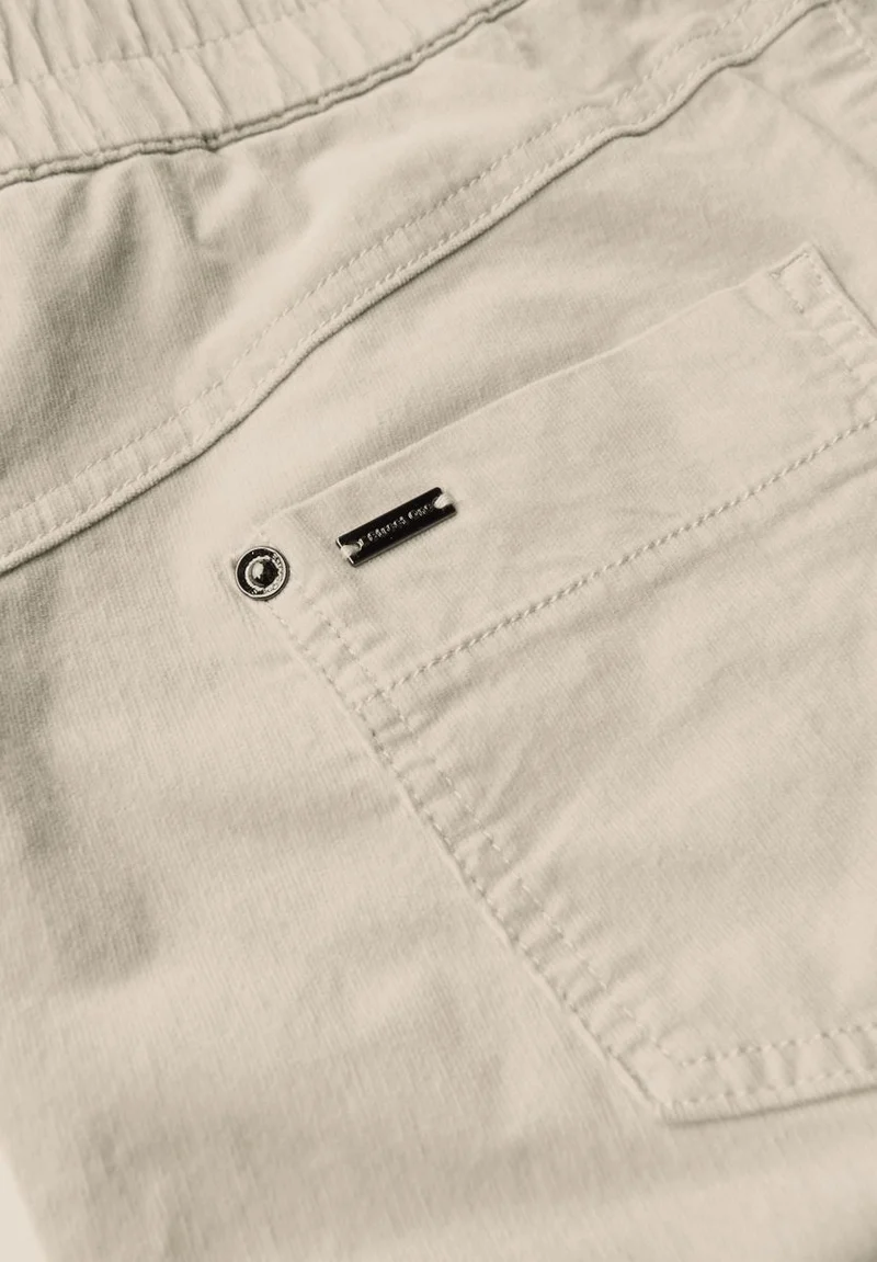 Loose Fit Cordhose