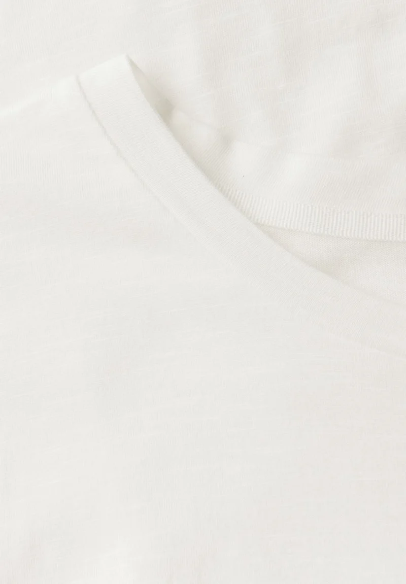 Shirt mit Häkeldetails