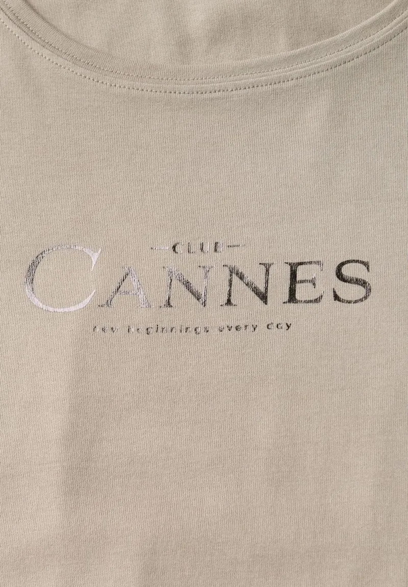 Shirt mit Folien-Wording