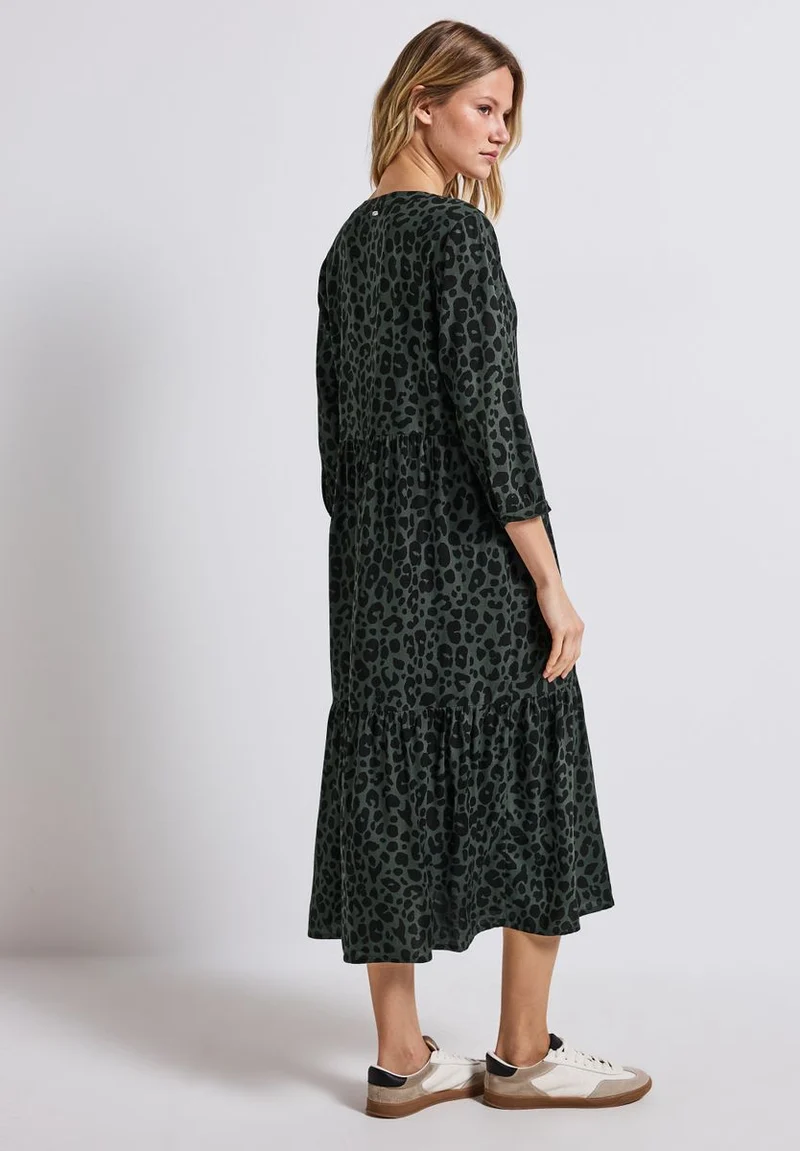 Gemustertes Volant-Kleid