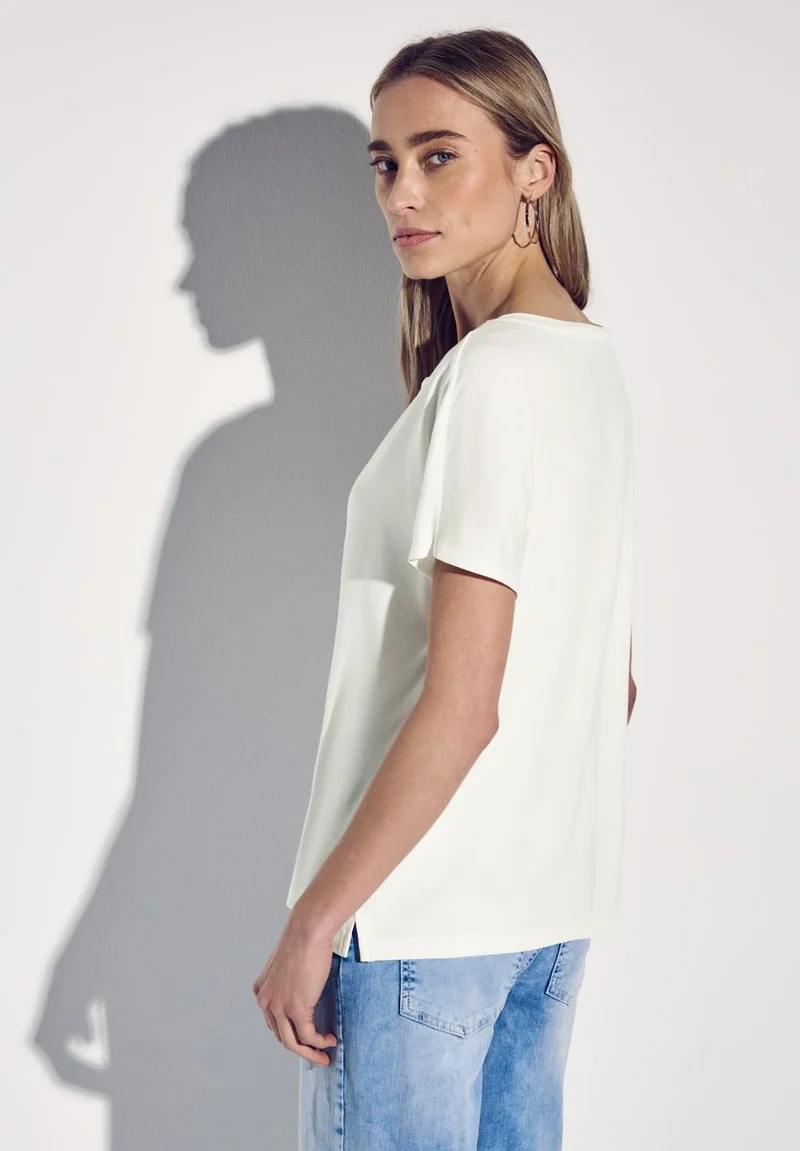 Shirt in Unifarbe