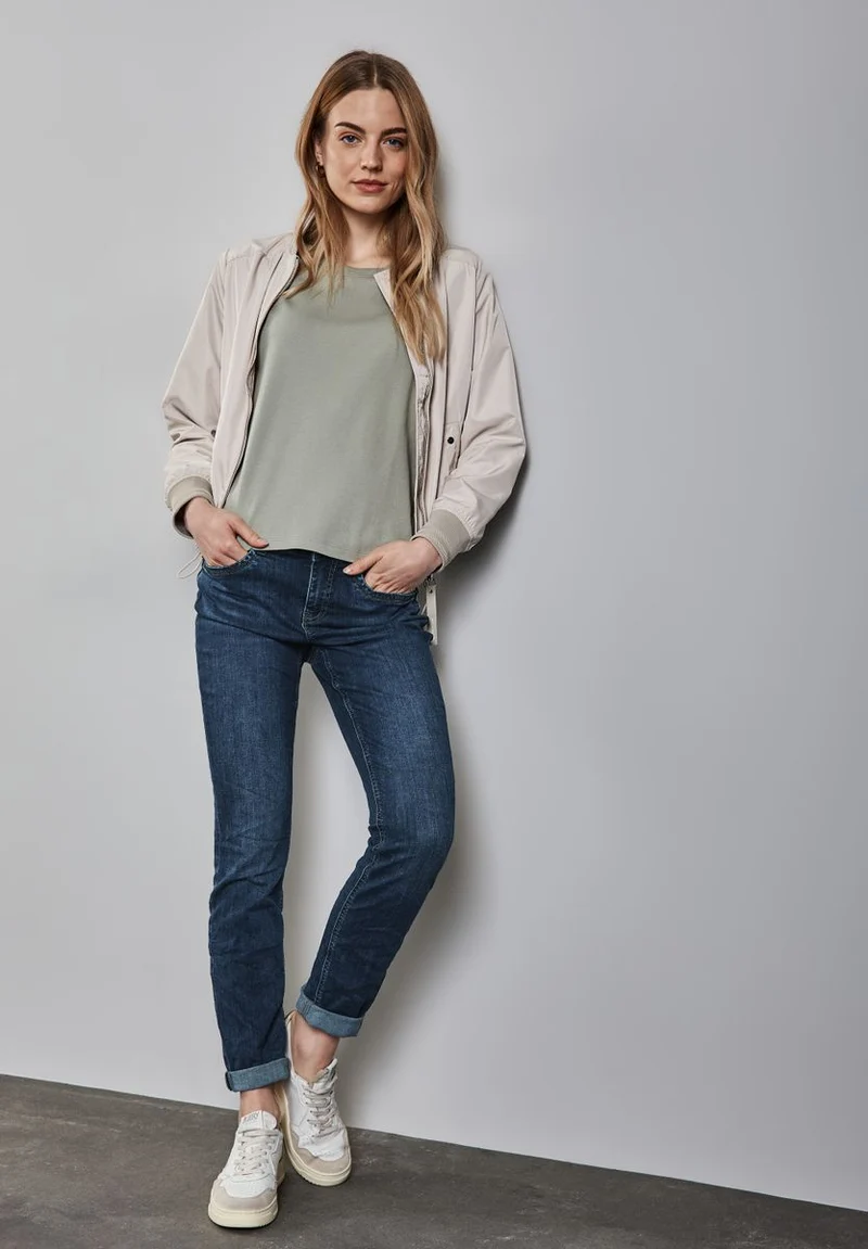 Jeans im Casual Fit