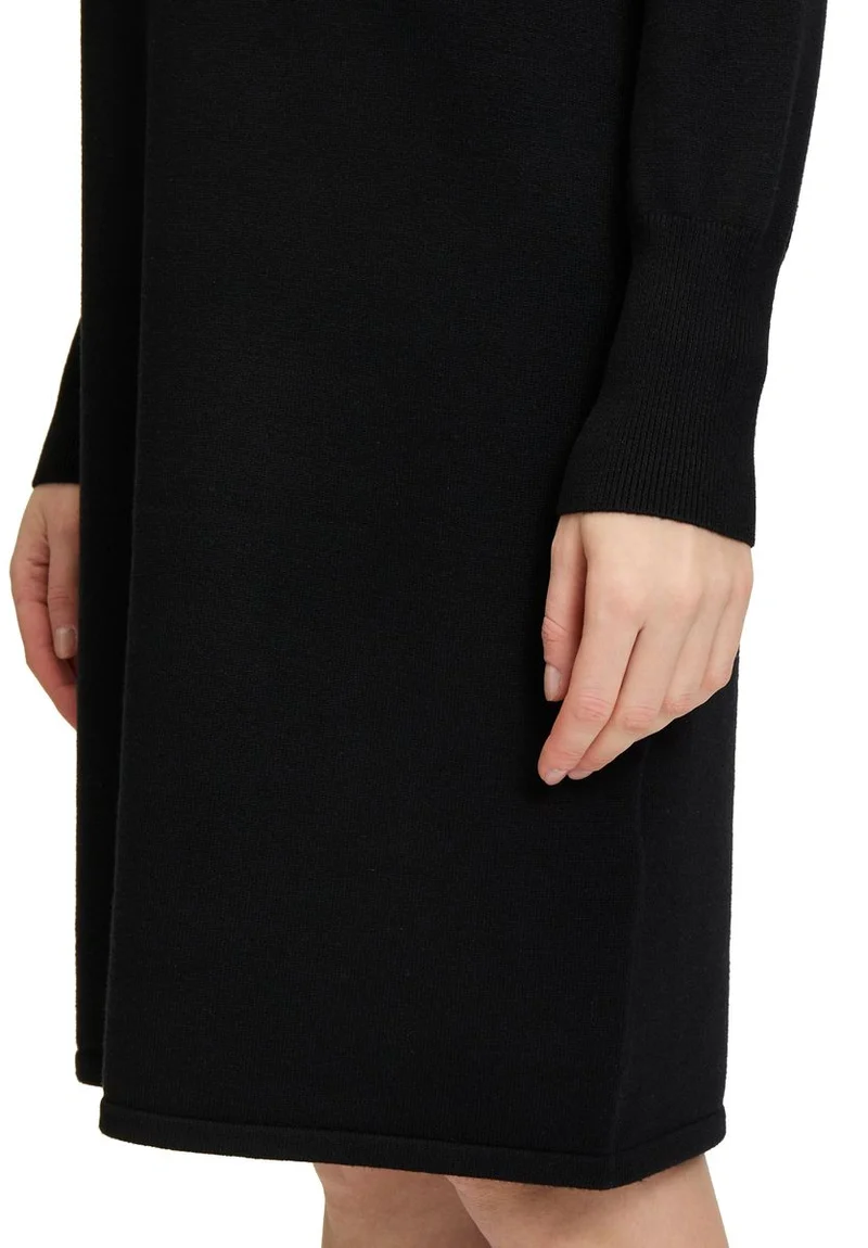 Strickkleid