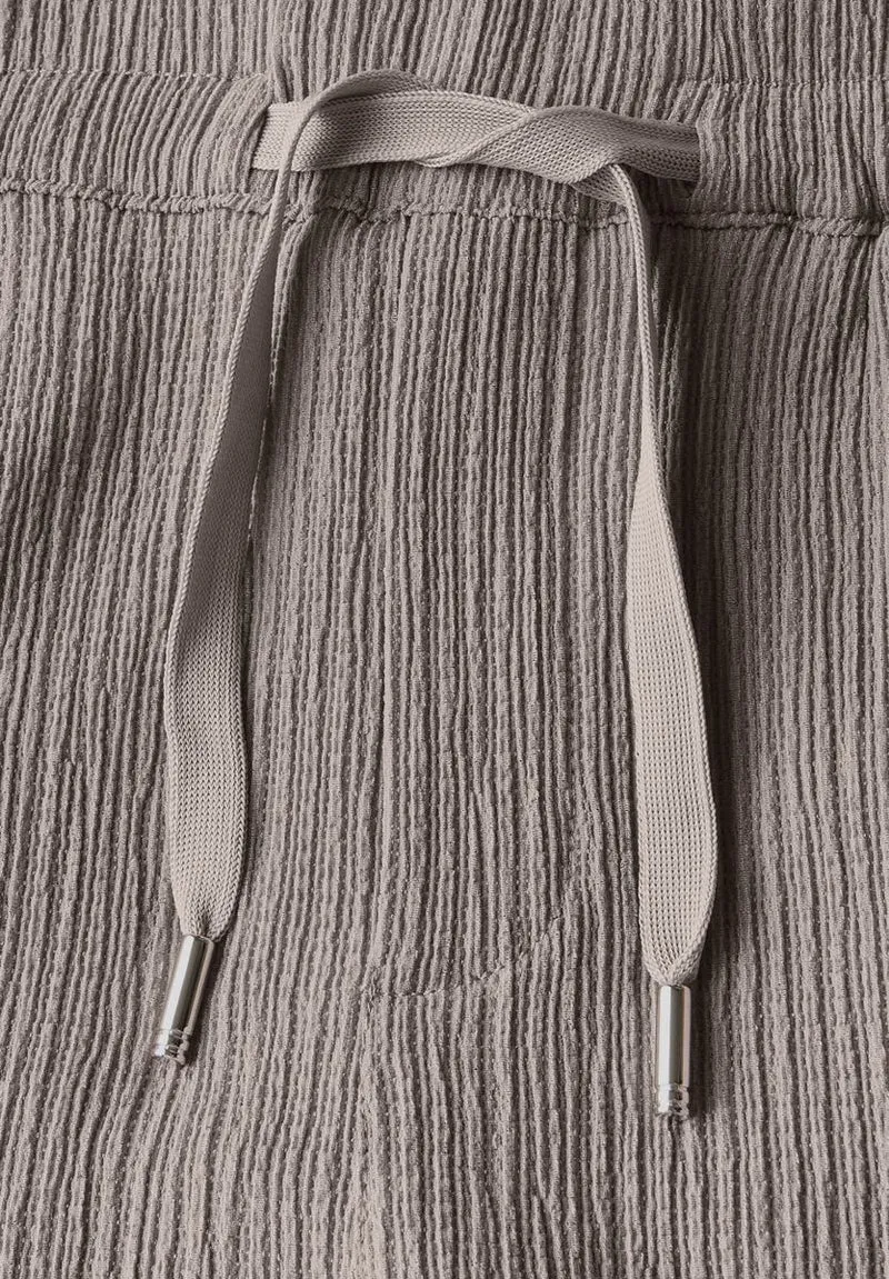 Wide Leg Hose mit Struktur