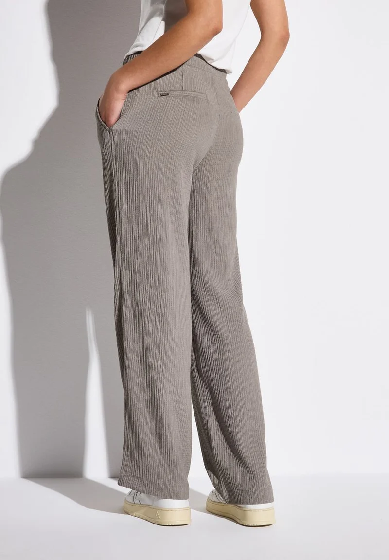 Wide Leg Hose mit Struktur