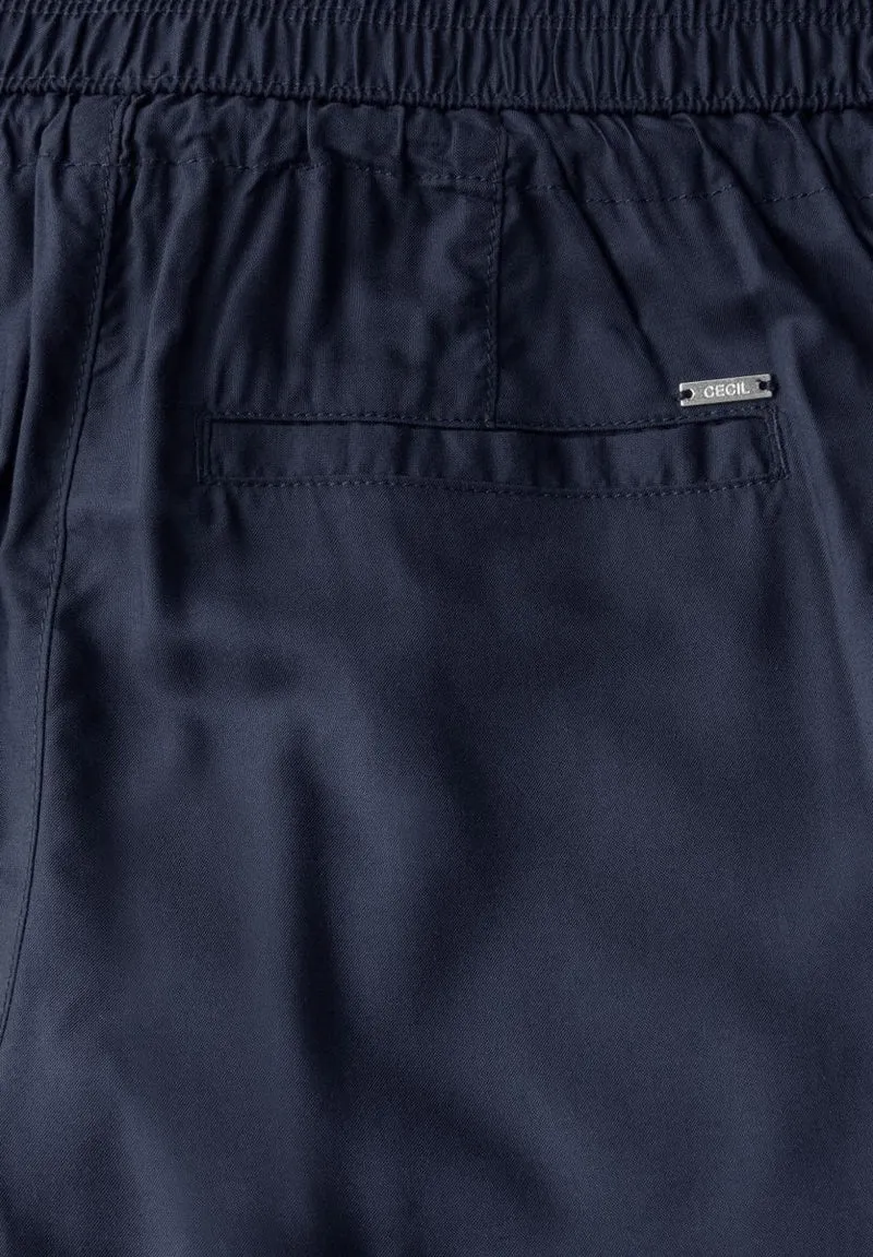 Loose Fit Hose