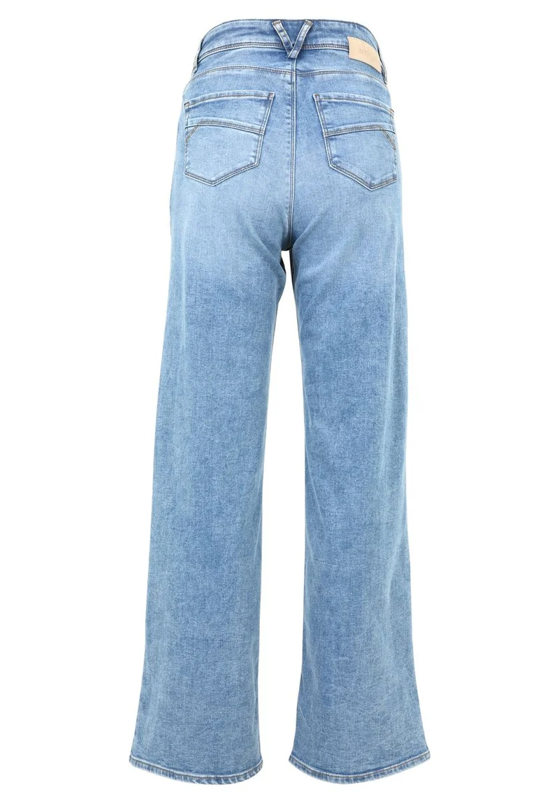 High Waisted-Jeans
