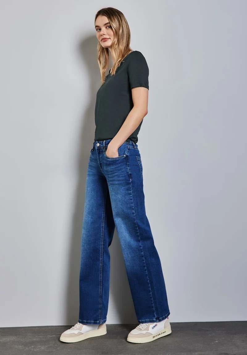 Basic T-Shirt in Unifarbe