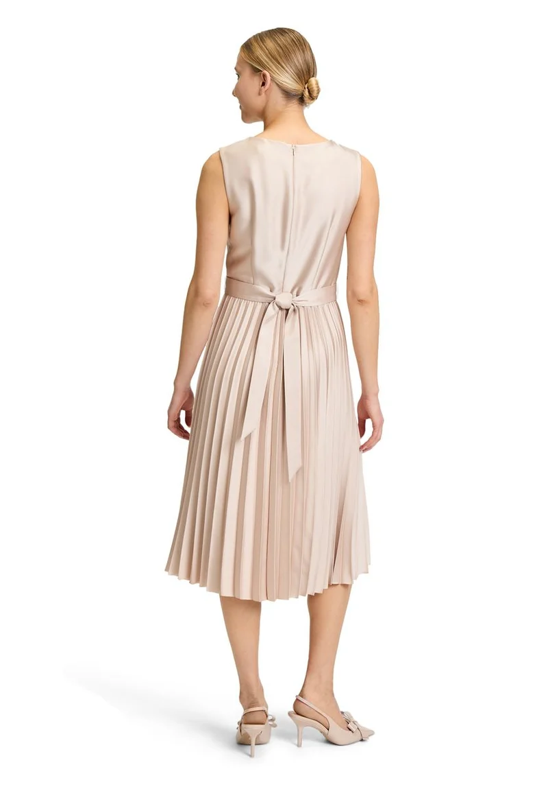 Chiffonkleid