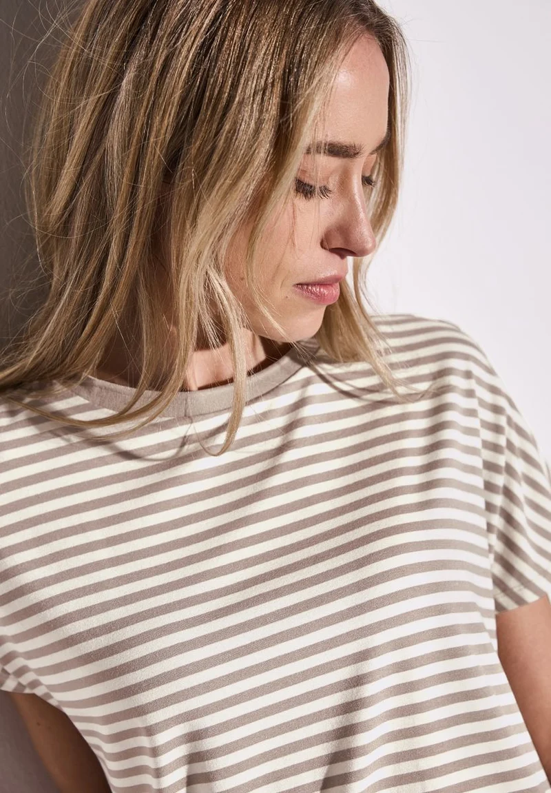 Gestreiftes T-Shirt
