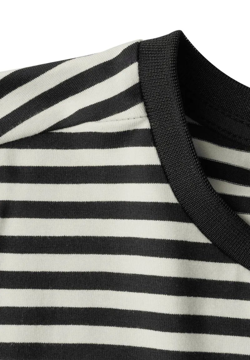 Gestreiftes T-Shirt