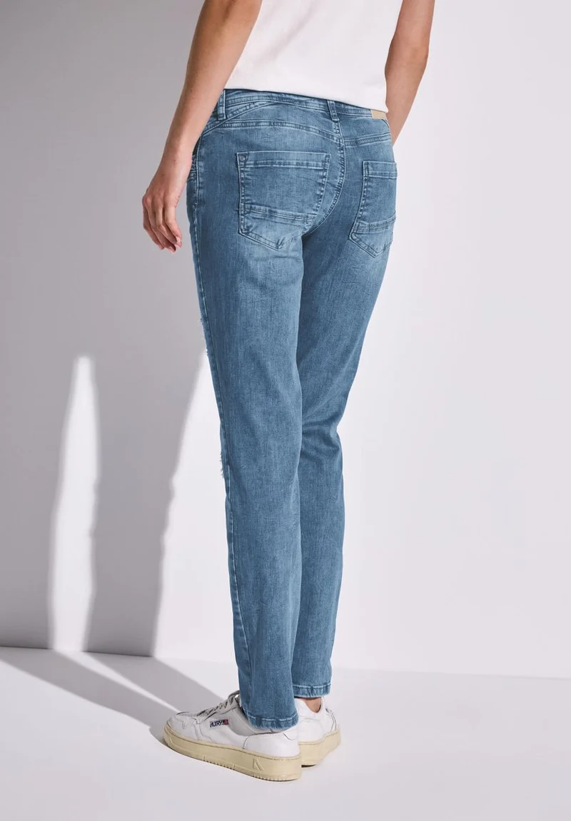 Jeans im Destroyed-Look