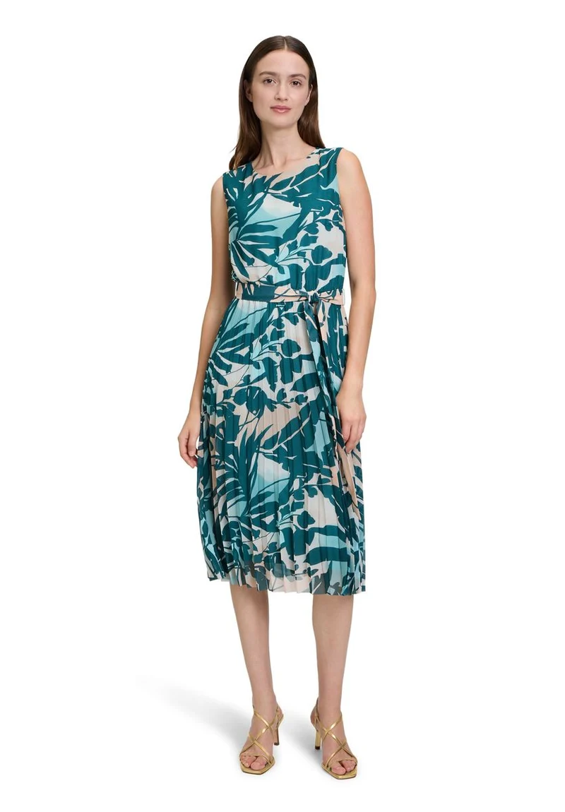 Chiffonkleid