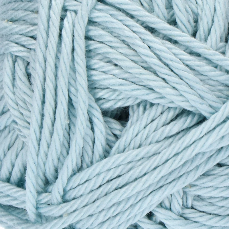 Yarn and Colors Super Must-have 063 Eisblau