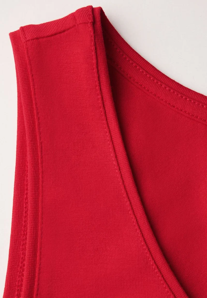 Basic Top in Unifarbe