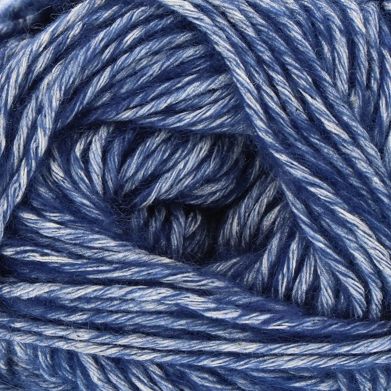 Yarn and Colors Charming 060 Marineblau