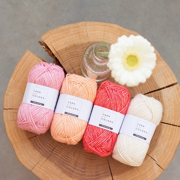 Yarn and Colors Charming 060 Marineblau