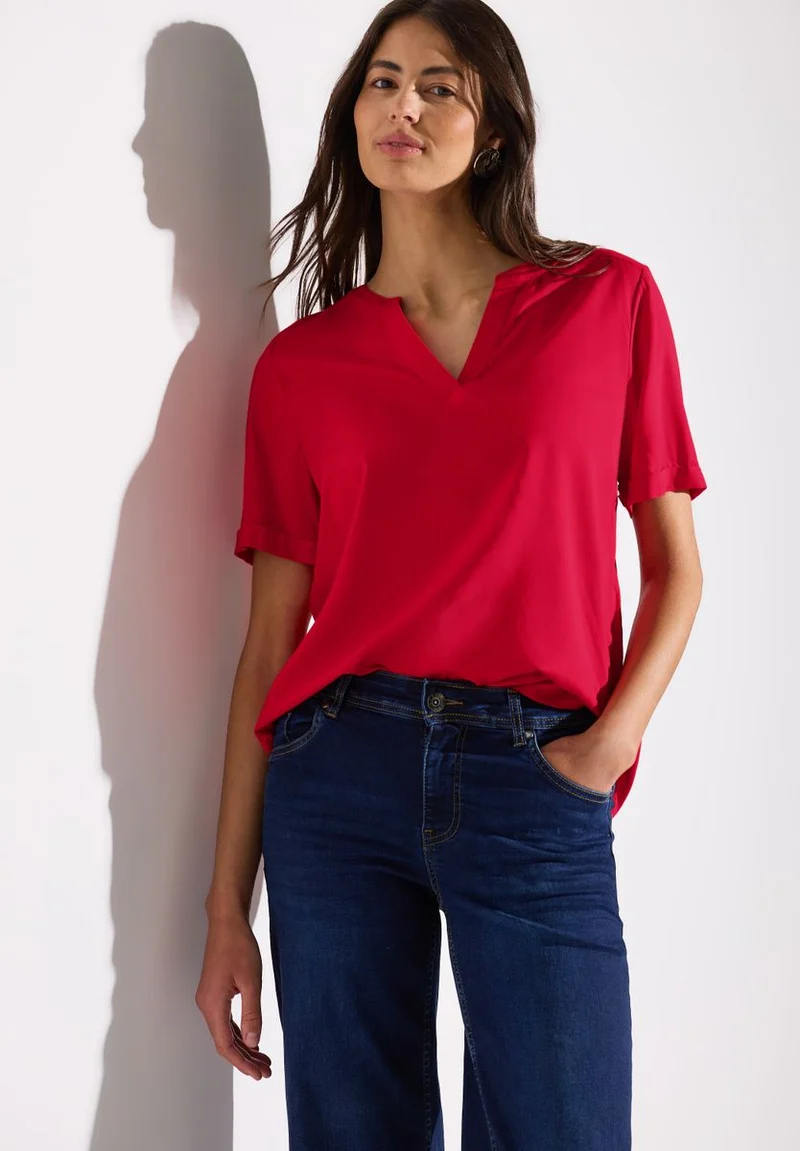 Bluse in Unifarbe