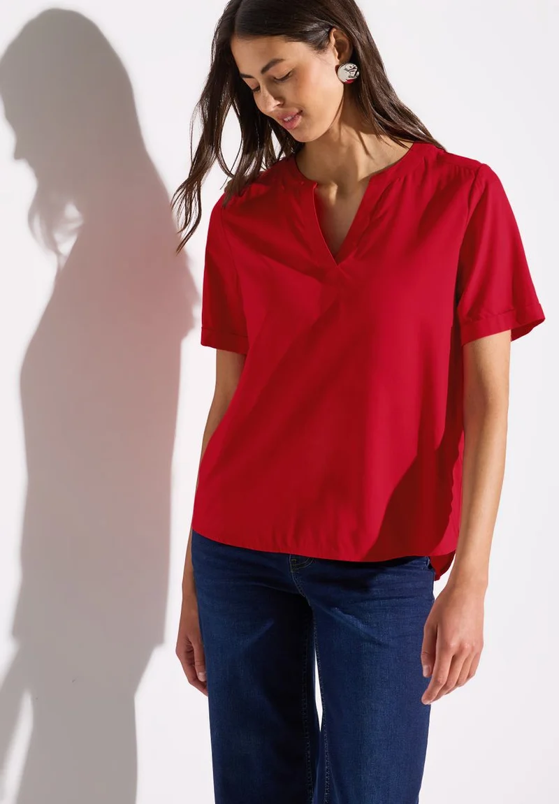 Bluse in Unifarbe