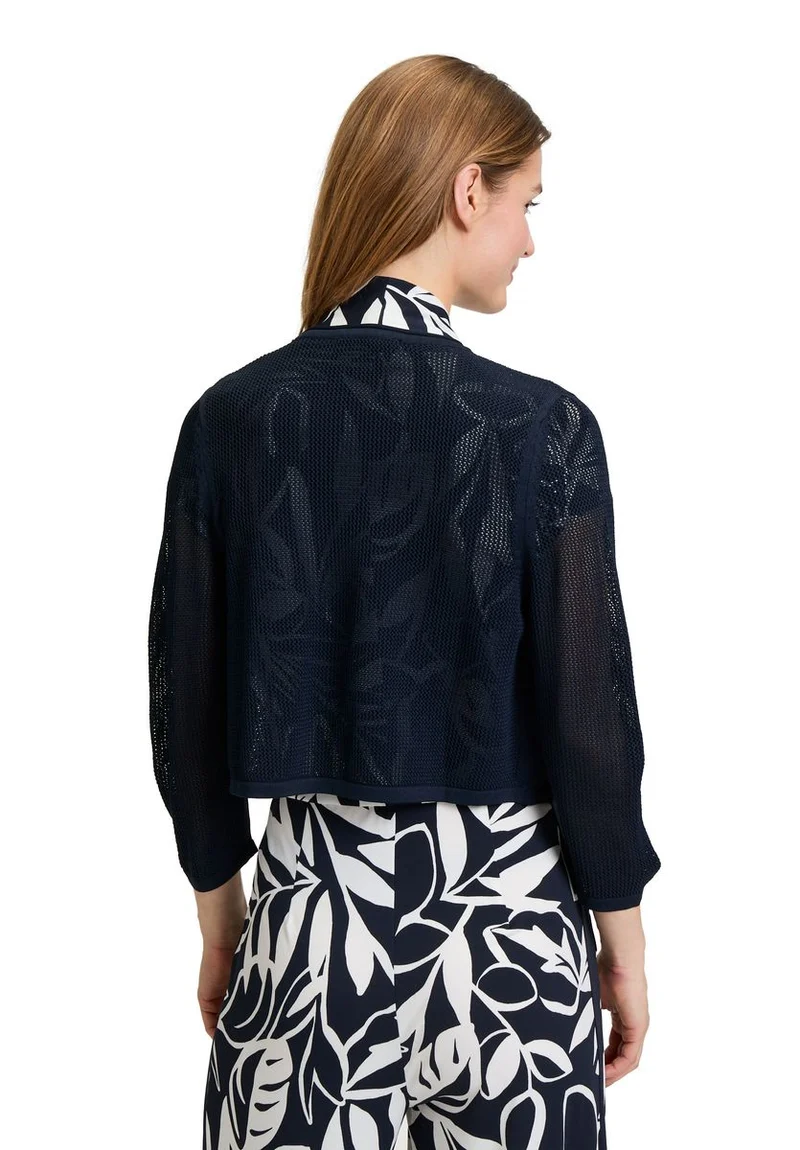 Sommer-Strickjacke