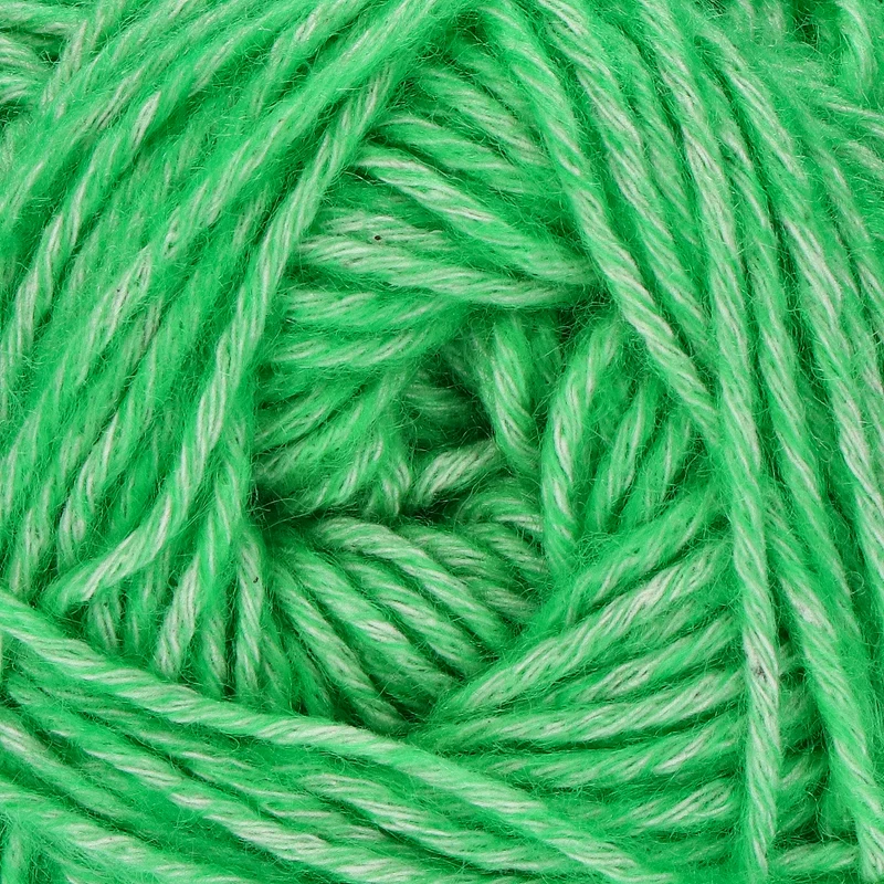 Yarn and Colors Charming 086 Peony Leaf
