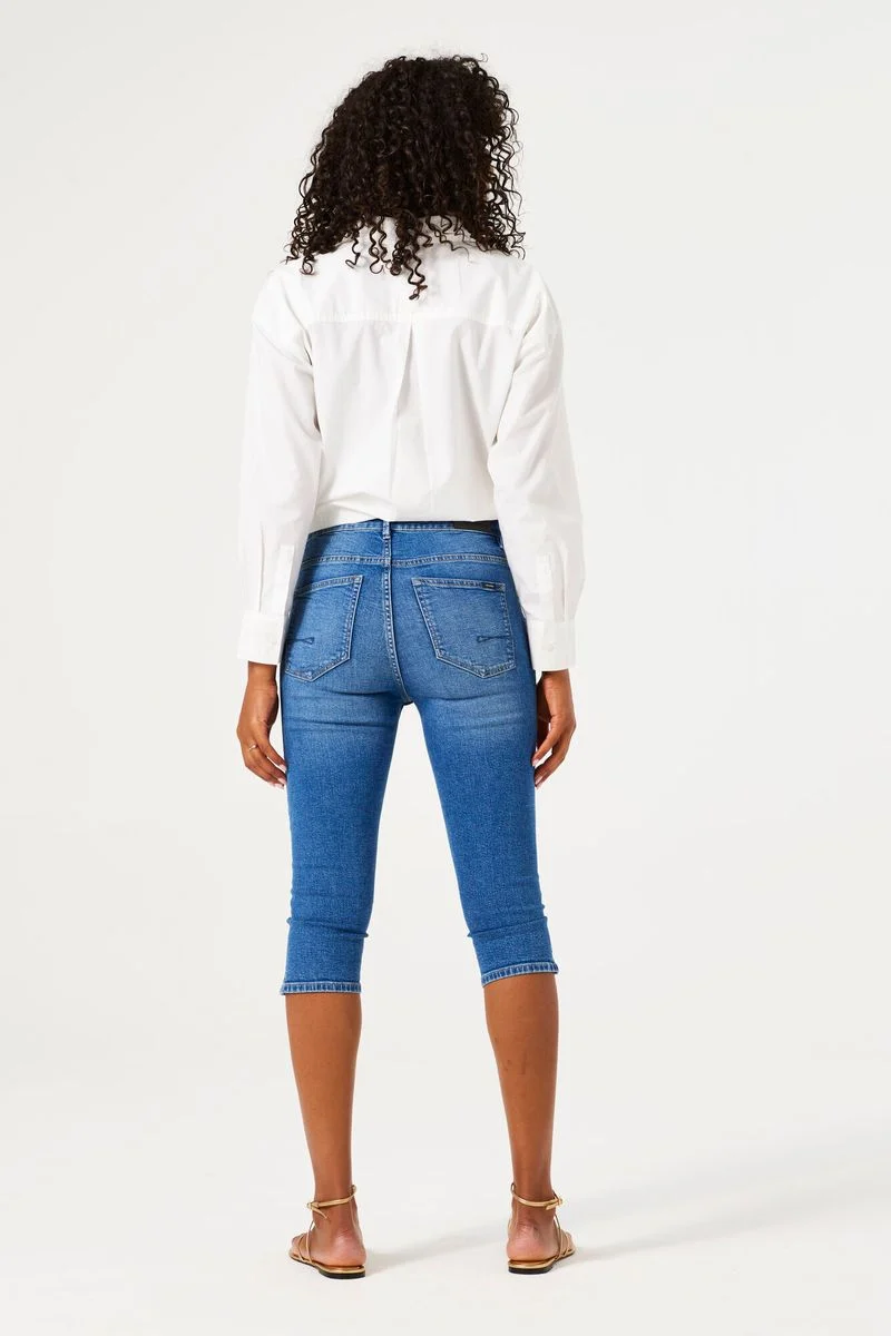 281 Celia capri
