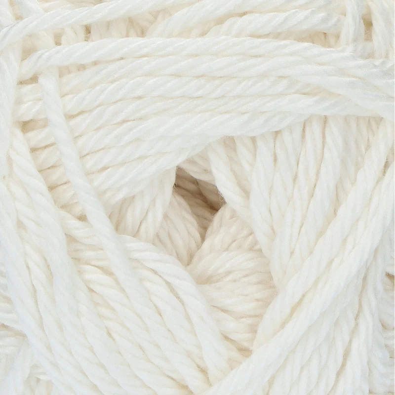 Yarn and Colors Super Must-have 001 Weiß