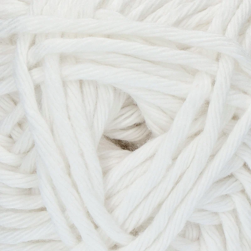 Yarn and Colors Epic 001 Weiß