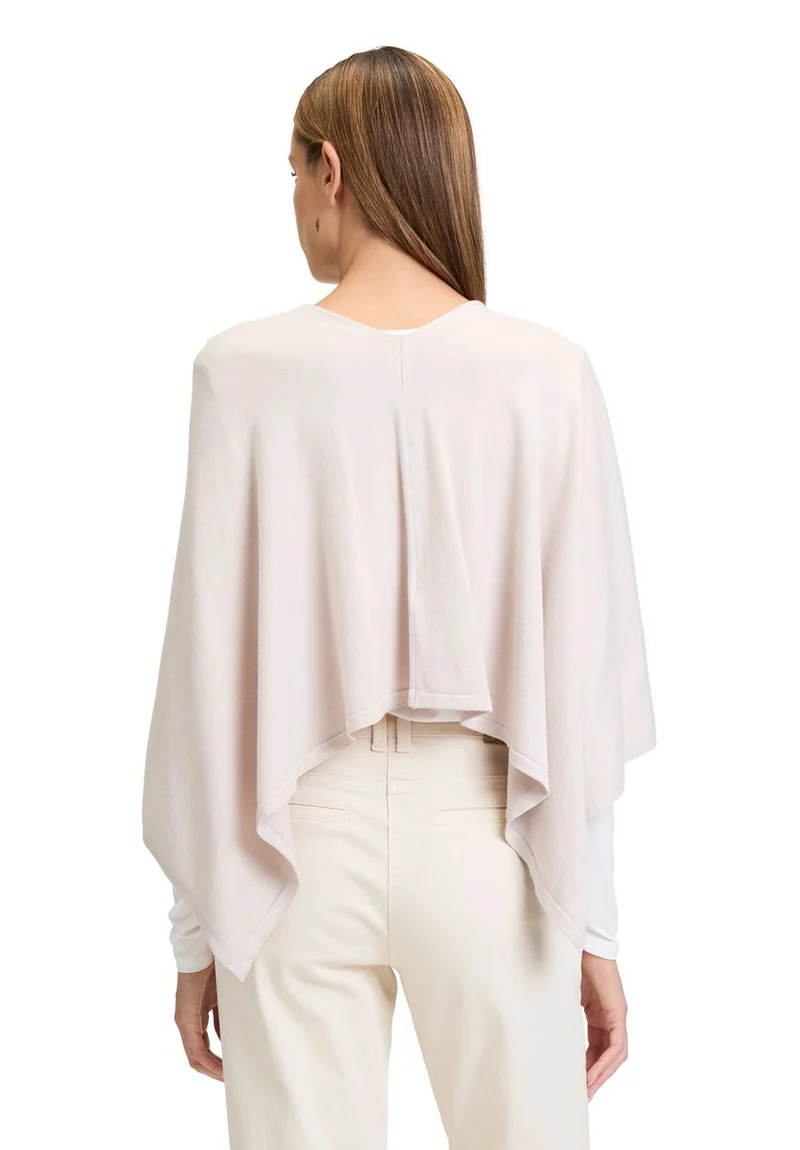 Strick-Poncho