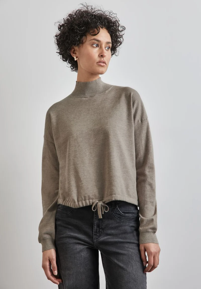 Kurzer Turtleneck-Sweater