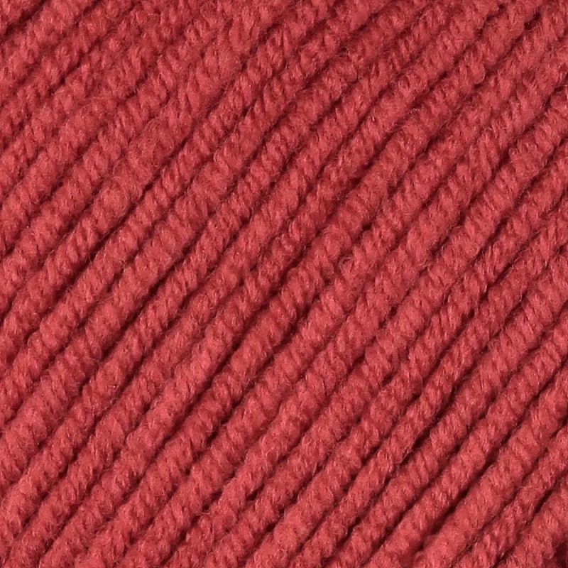 Yarn and Colors Baby Fabulous 029 Burgunderrot