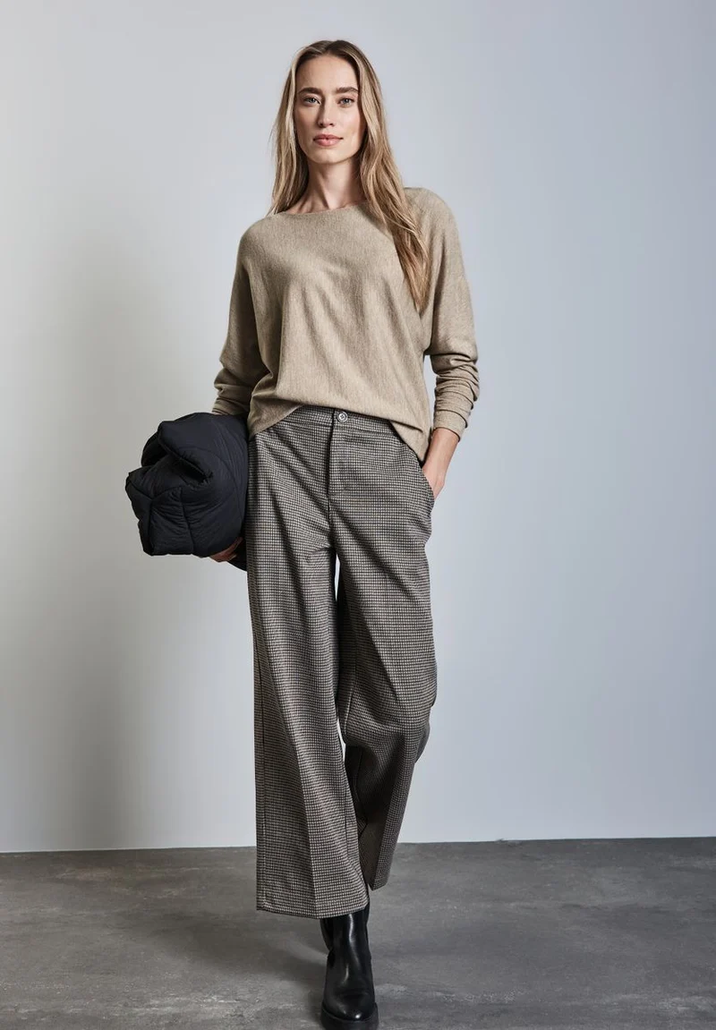 Dolman Pullover