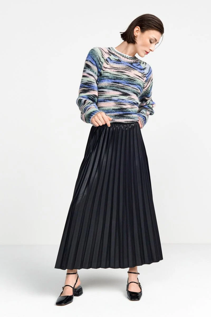 Shiny plissee skirt
