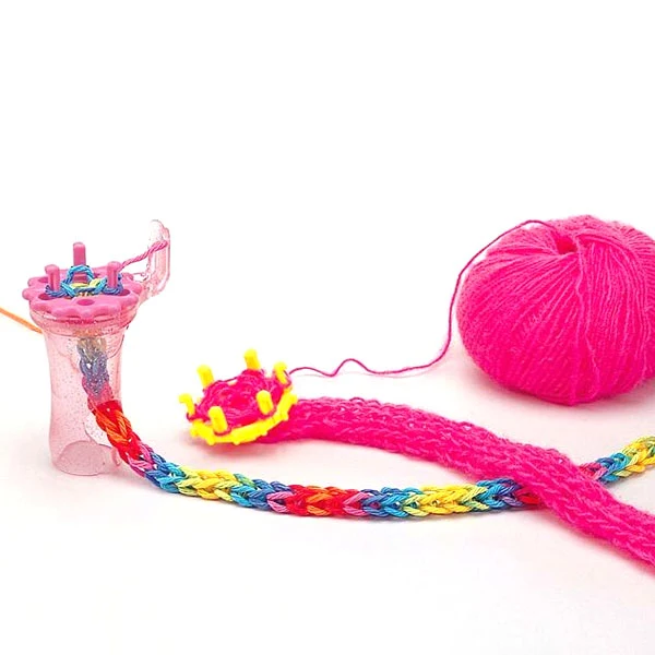 Clover Wonder Knitter