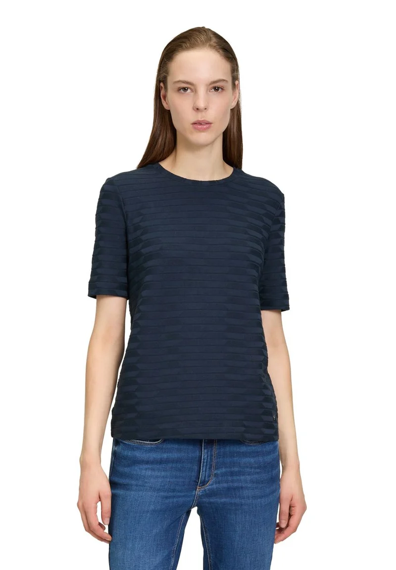 Casual-Shirt