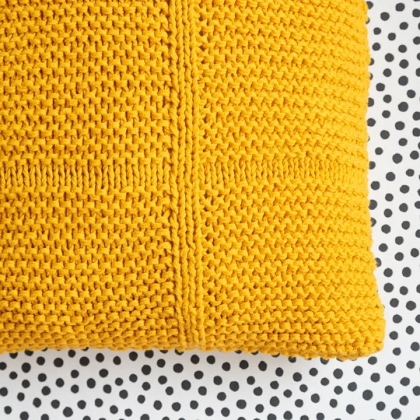 Yarn and Colors – Broschüre „Moss and Cross“ für Kissen
