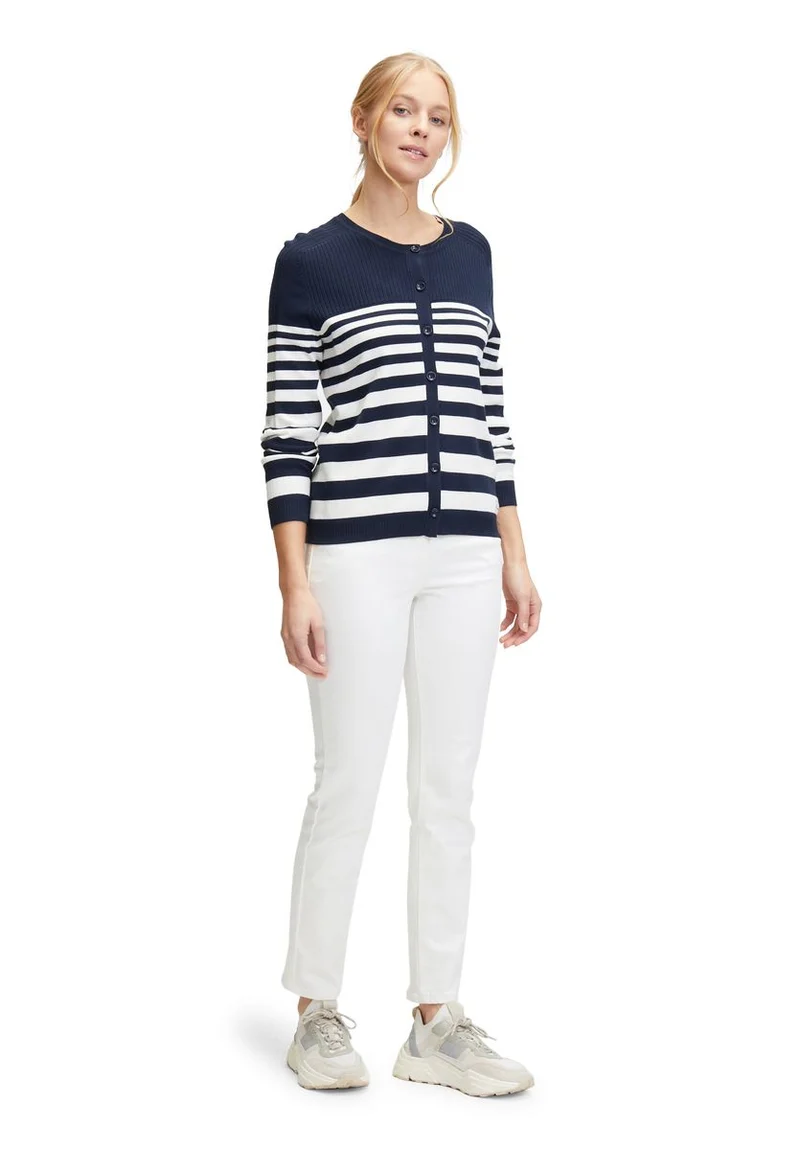 Feinstrickjacke