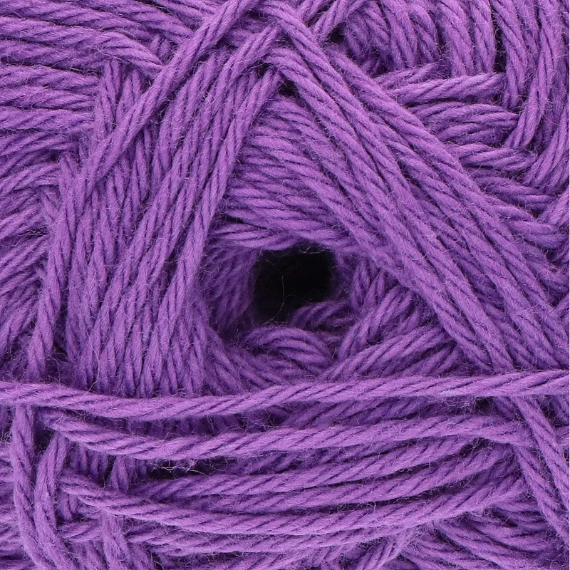 Yarn and Colors Favorite 055 Flieder