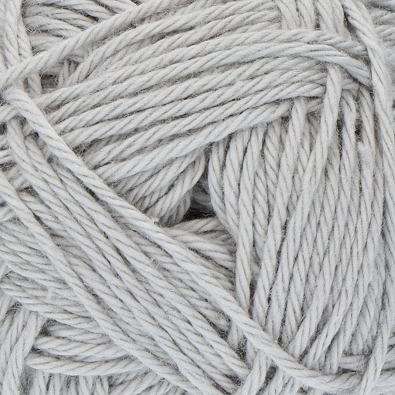 Yarn and Colors Favorite 095 Soft Grey