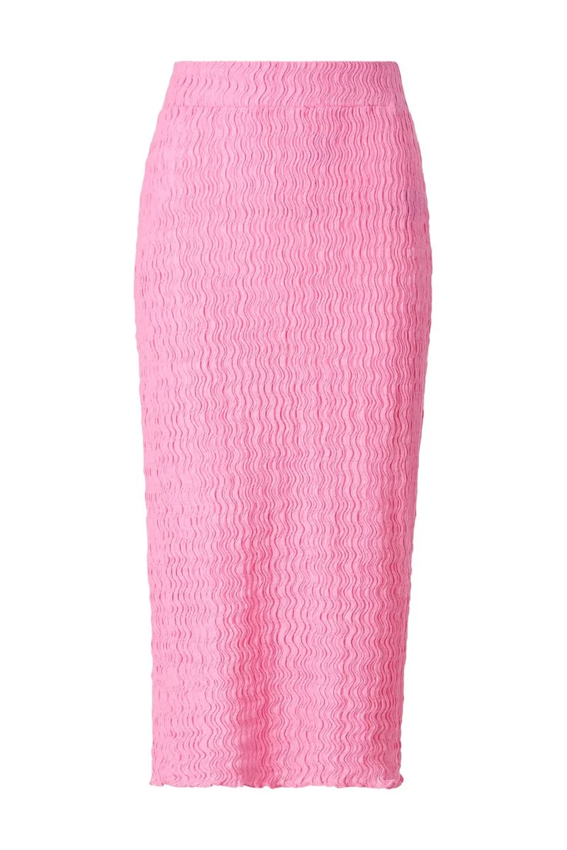Crinkled pencil skirt
