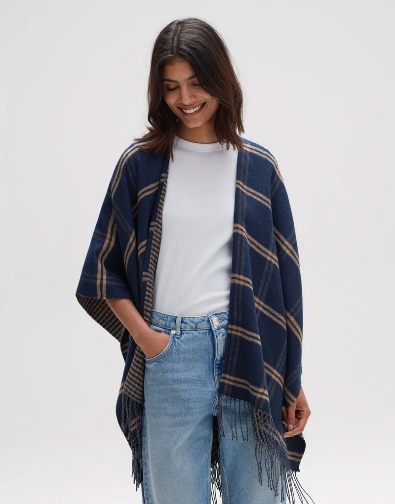 Atona cape