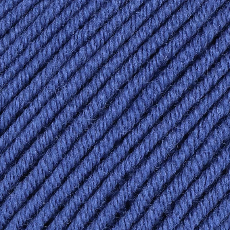 Yarn and Colors Serene 060 Marineblau