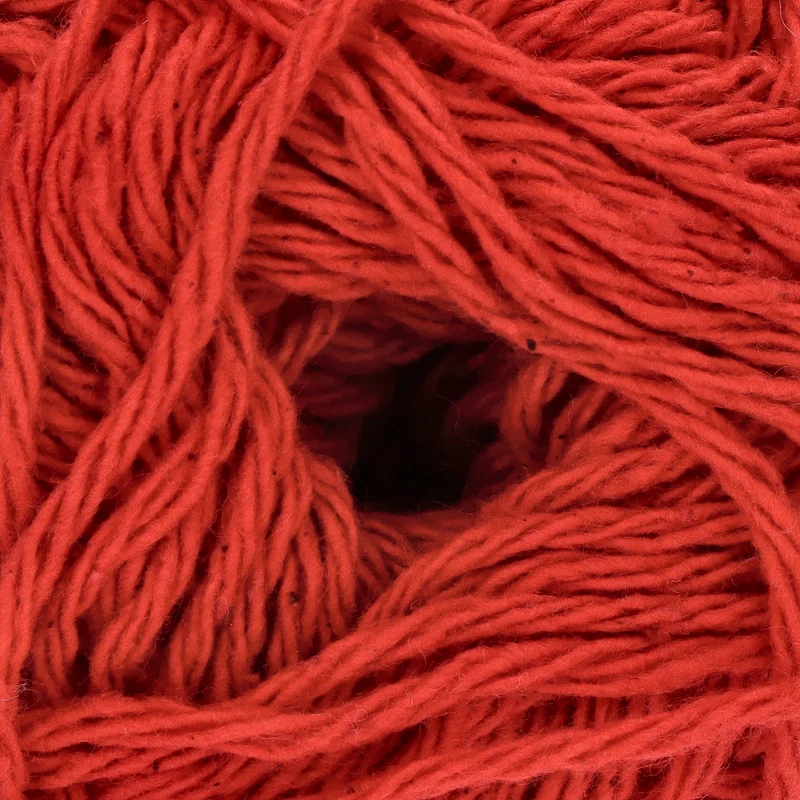 Yarn and Colors Gentle 030 Rotwein