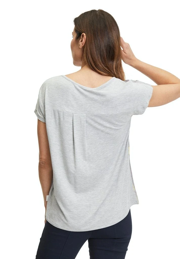 Casual-Shirt