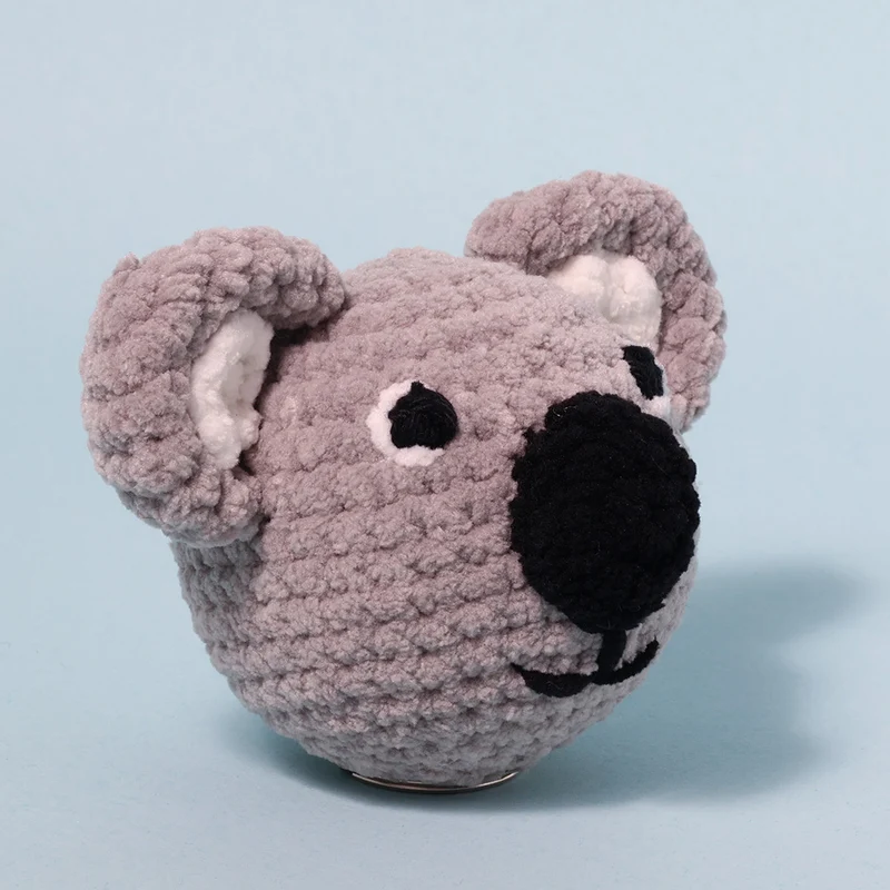 Zooballs – Häkelbuch „Bärenhaft“ von YarnZoo