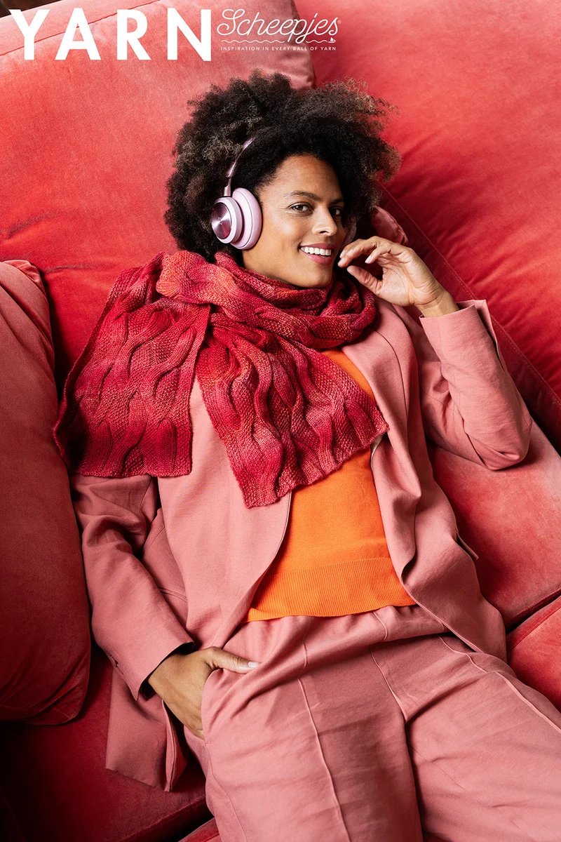 Scheepjes YARN Bookazine 10 – The Colour Issue
